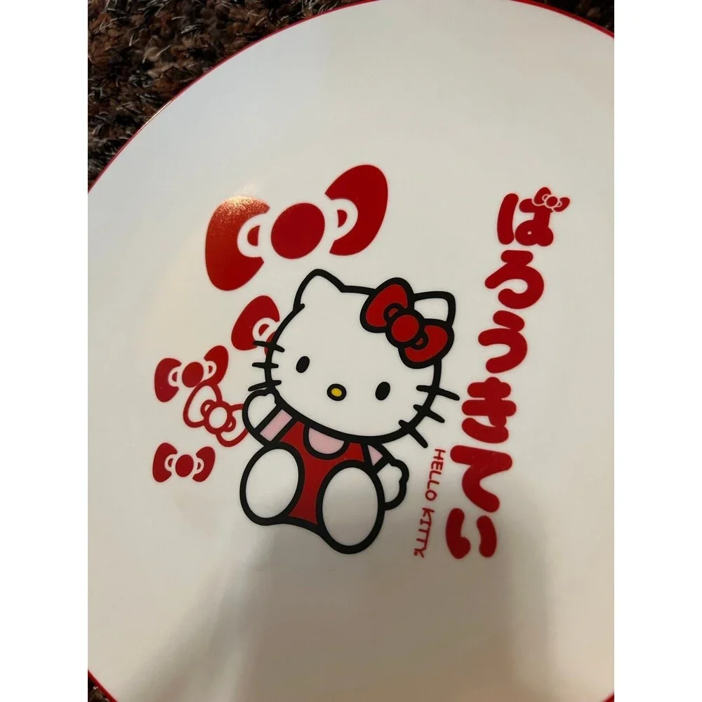 Hello Kitty Dinnerware Set - Picture 6 of 7